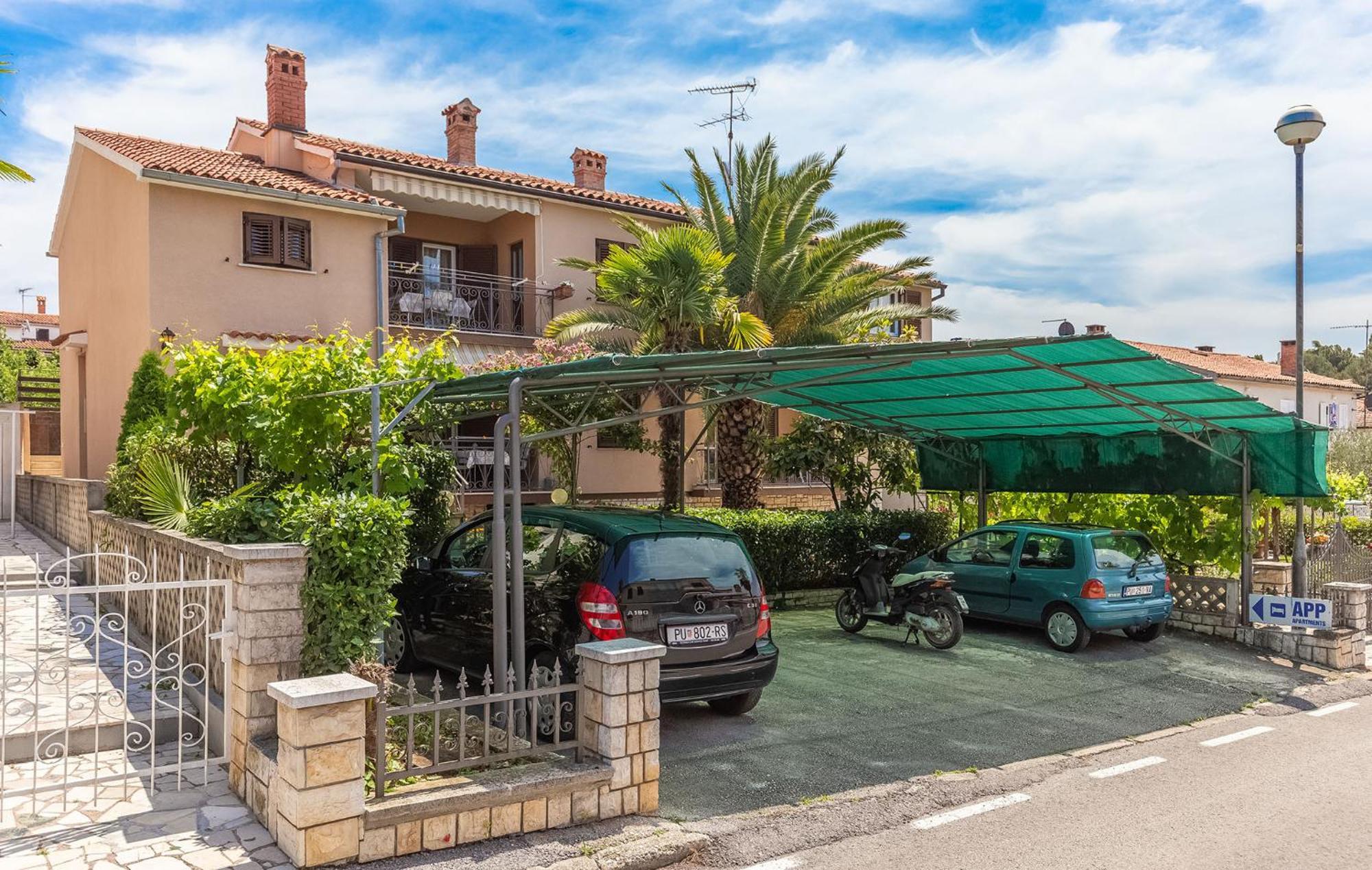 Emi Apartman Poreč Kültér fotó