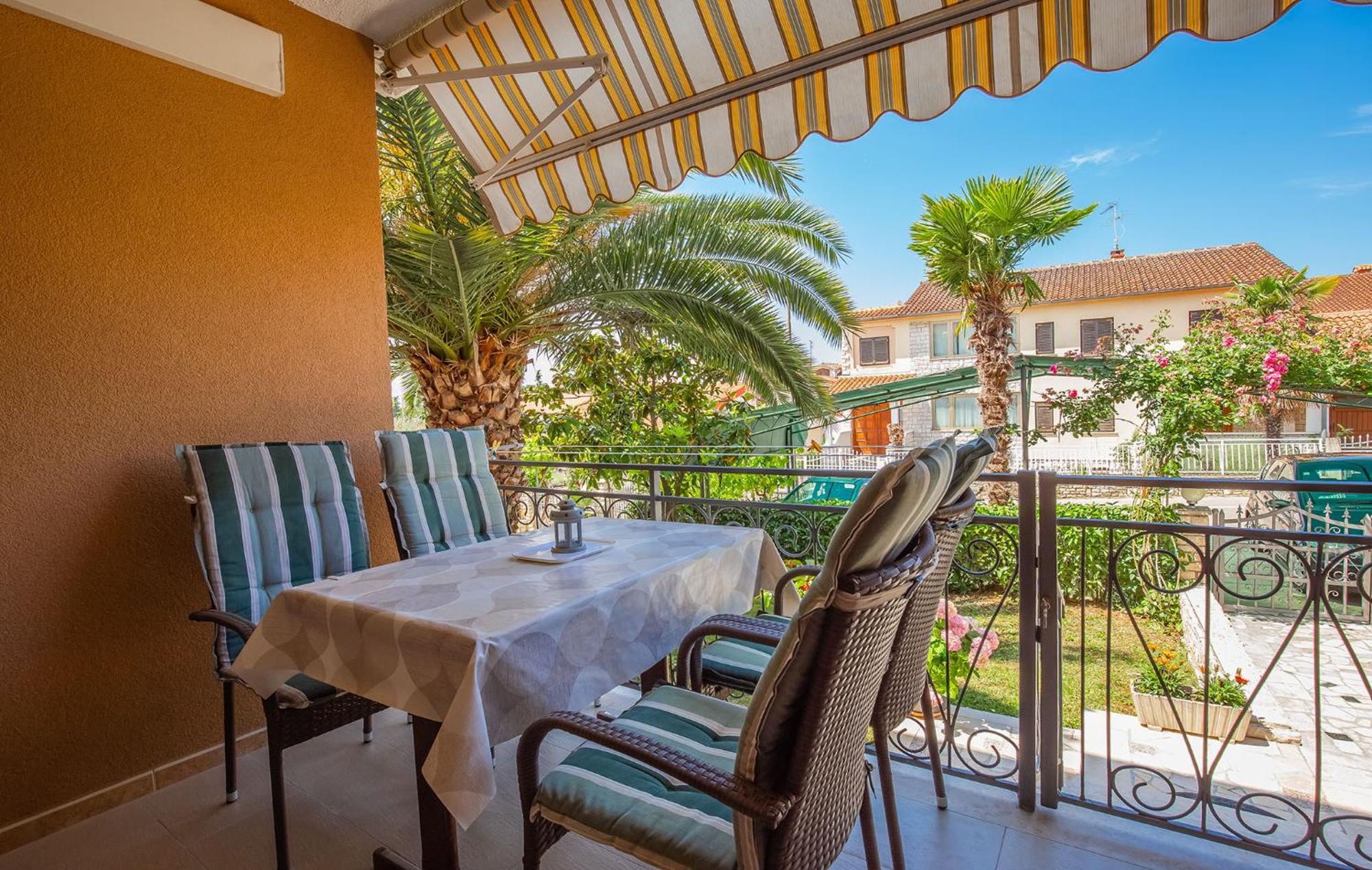 Emi Apartman Poreč Kültér fotó