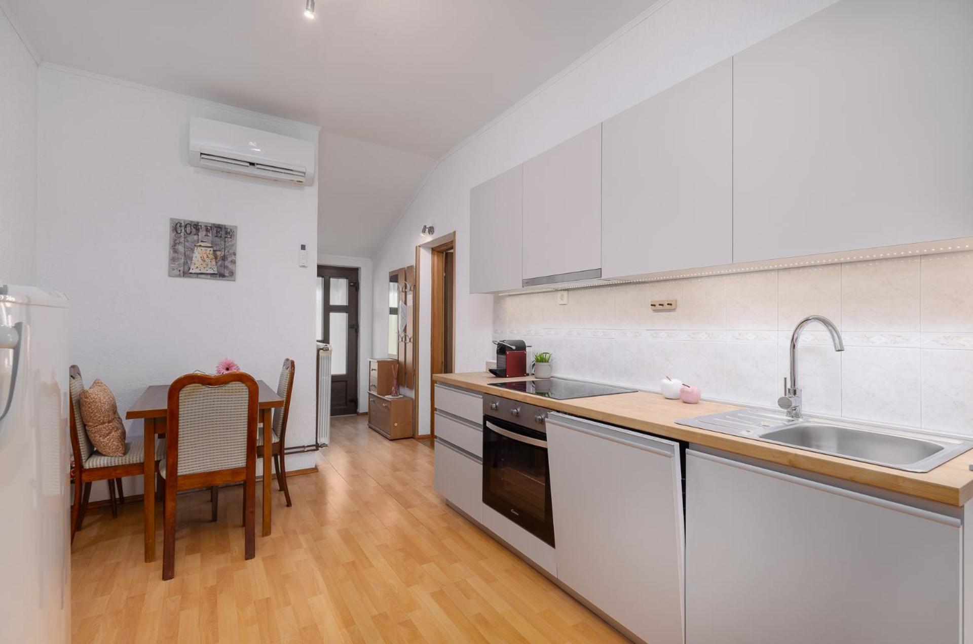 Emi Apartman Poreč Kültér fotó